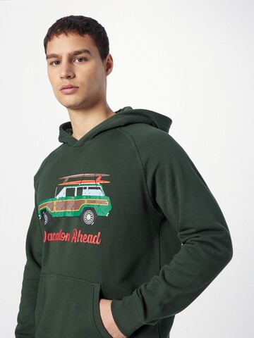 Derbe Sweatshirt 'Vacar' in Green