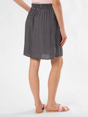 Marie Lund Rok ' ' in Blauw