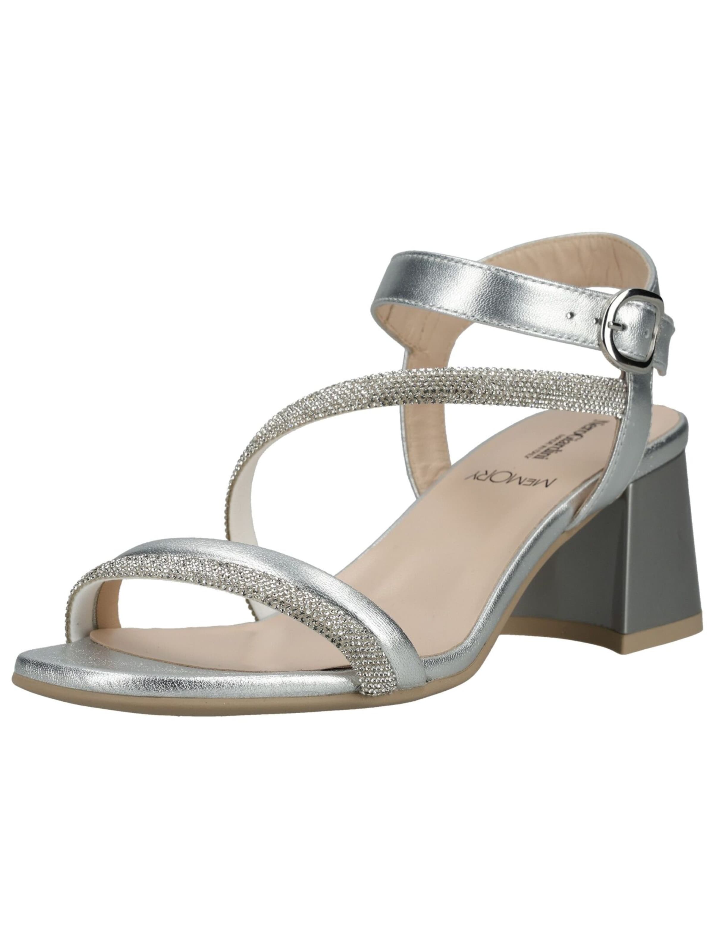 Sandales à lanières Nero Giardini en argent : devant