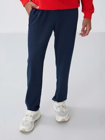 Tommy Life Normální Sportovní kalhoty 'Jogginghose' – modrá