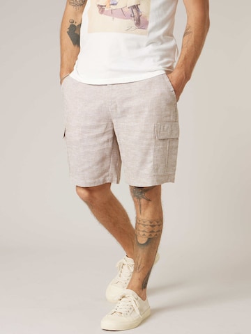 Deeluxe Loosefit Shorts 'RUSTAN' in Beige