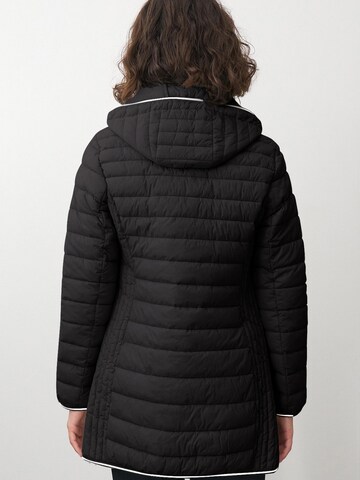 Barbara Lebek Between-Season Jacket in Black