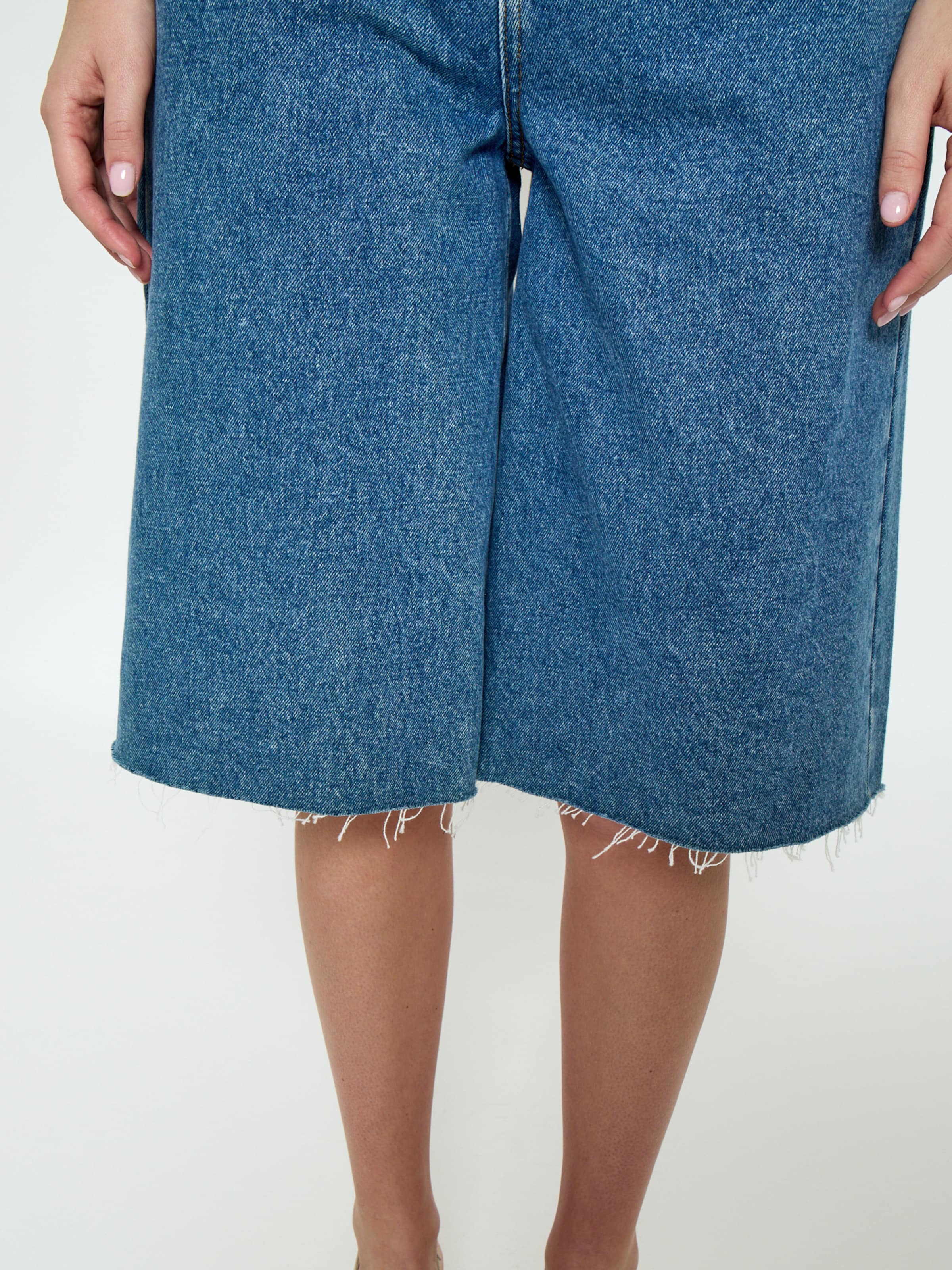 Regular Pantalon 'Kaddi' minus en bleu