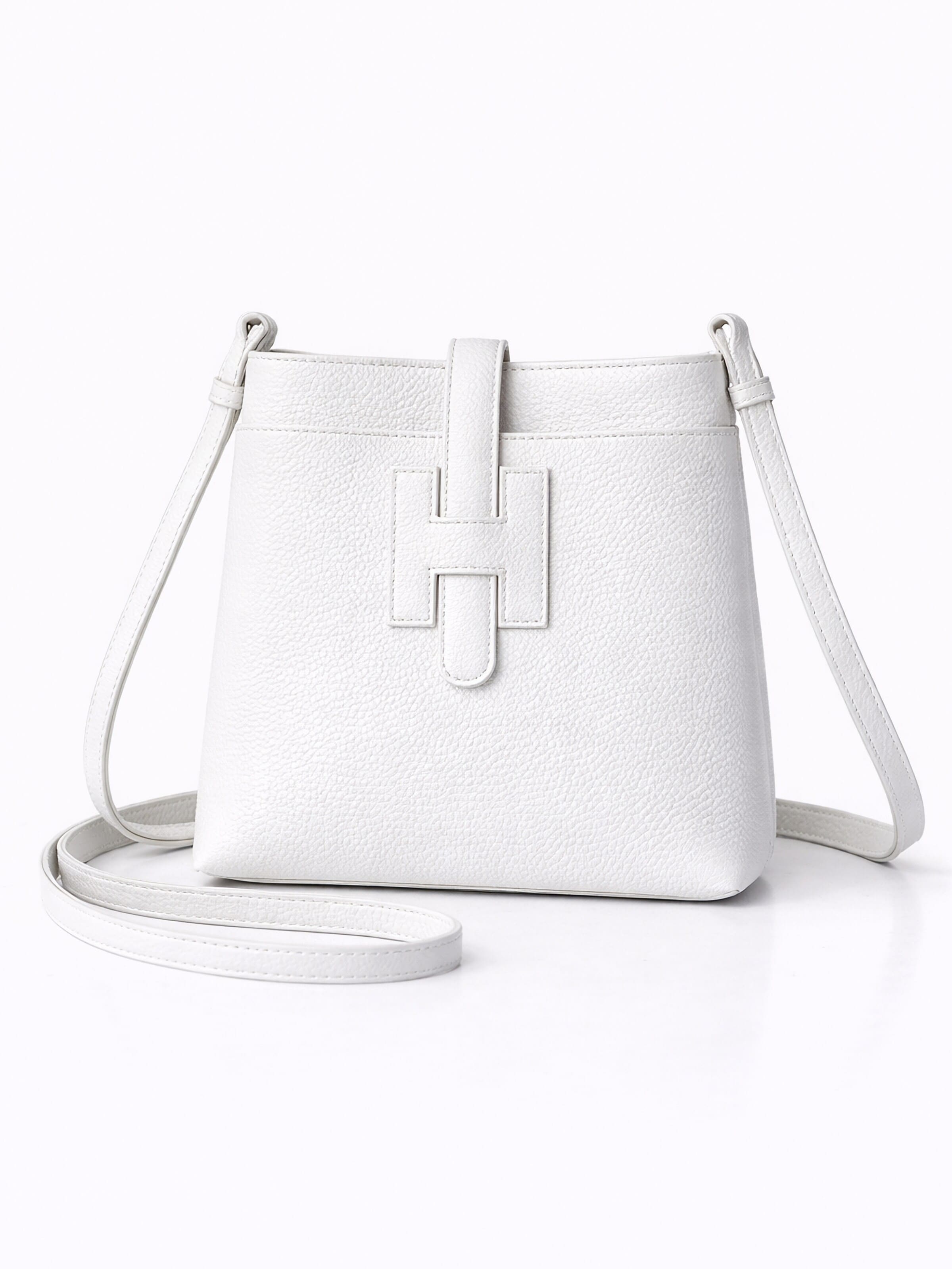 COLLEZIONE ALESSANDRO Umhängetasche 'Holunder'‌‌‌‌‌‌ in Weiß: Vorderseite
