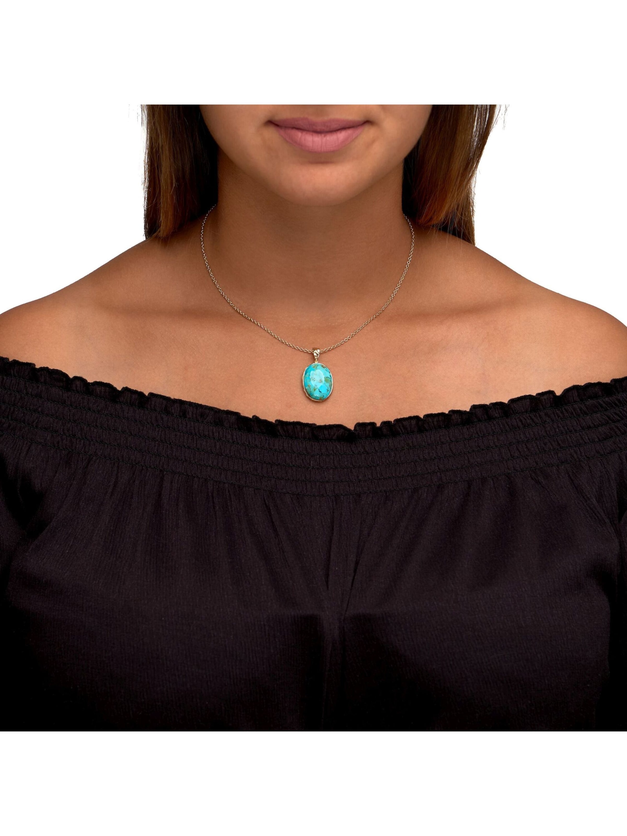 Zeeme Necklace in Gold: front