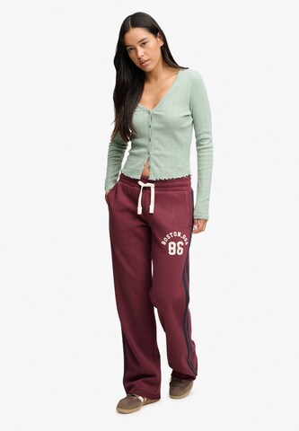 Superdry & Co Loosefit Broek 'Athletic Essentials' in Rood