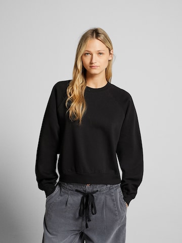 Bershka Sweatshirt i svart: forside