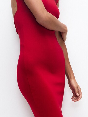 Pull&Bear Kleid in Rot