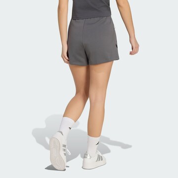 Loosefit Pantalon de sport 'Z.N.E.' ADIDAS SPORTSWEAR en gris