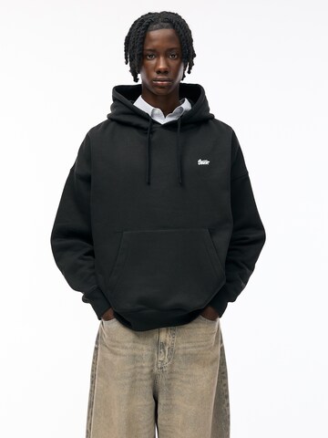 Pull&BearSweater majica - crna boja: prednji dio