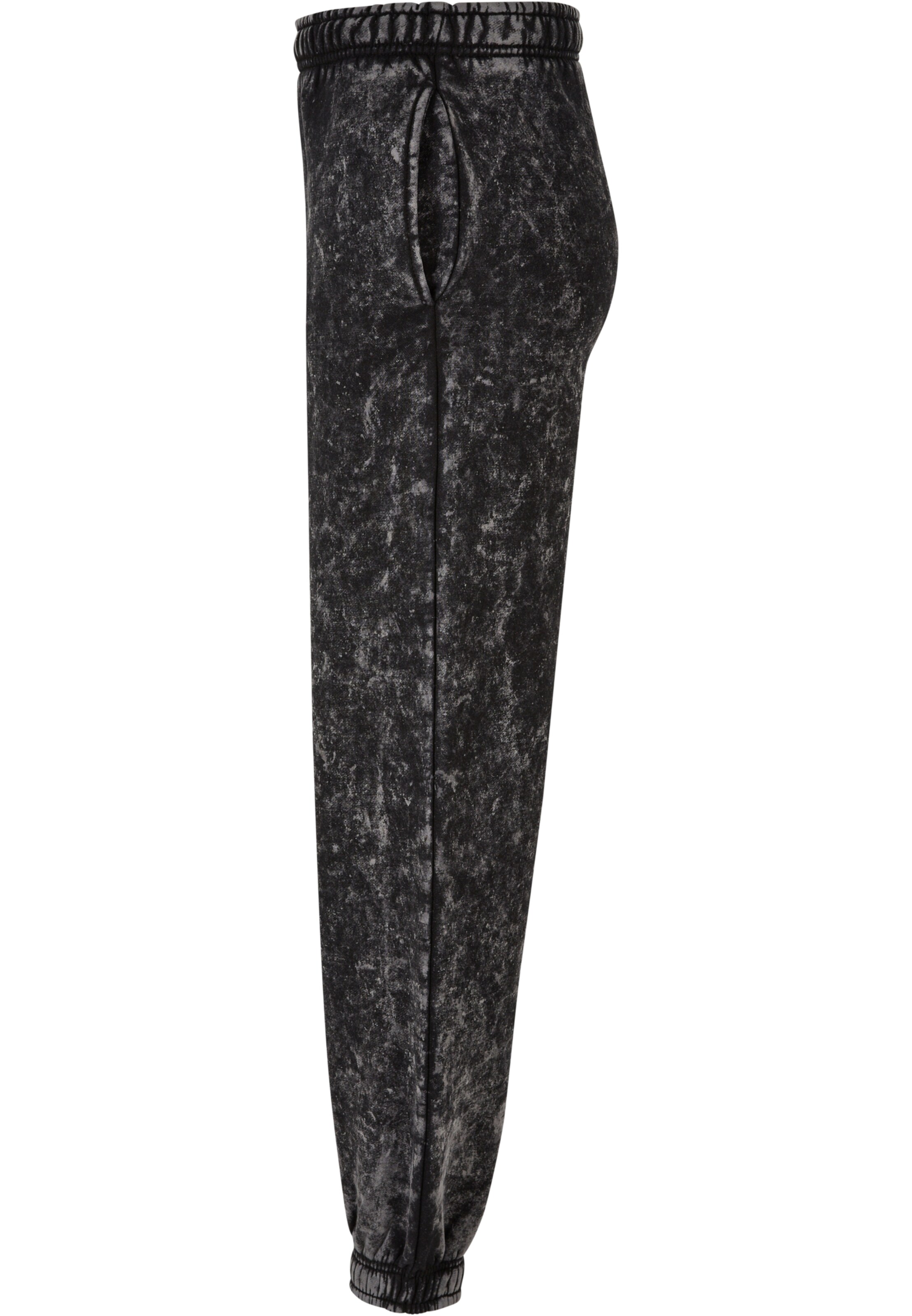 Tapered Pantaloni di Urban Classics in nero