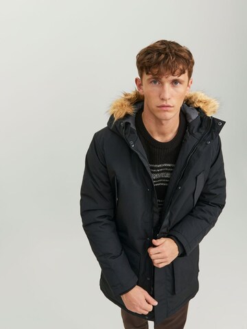 JACK & JONES Winter Parka in Black