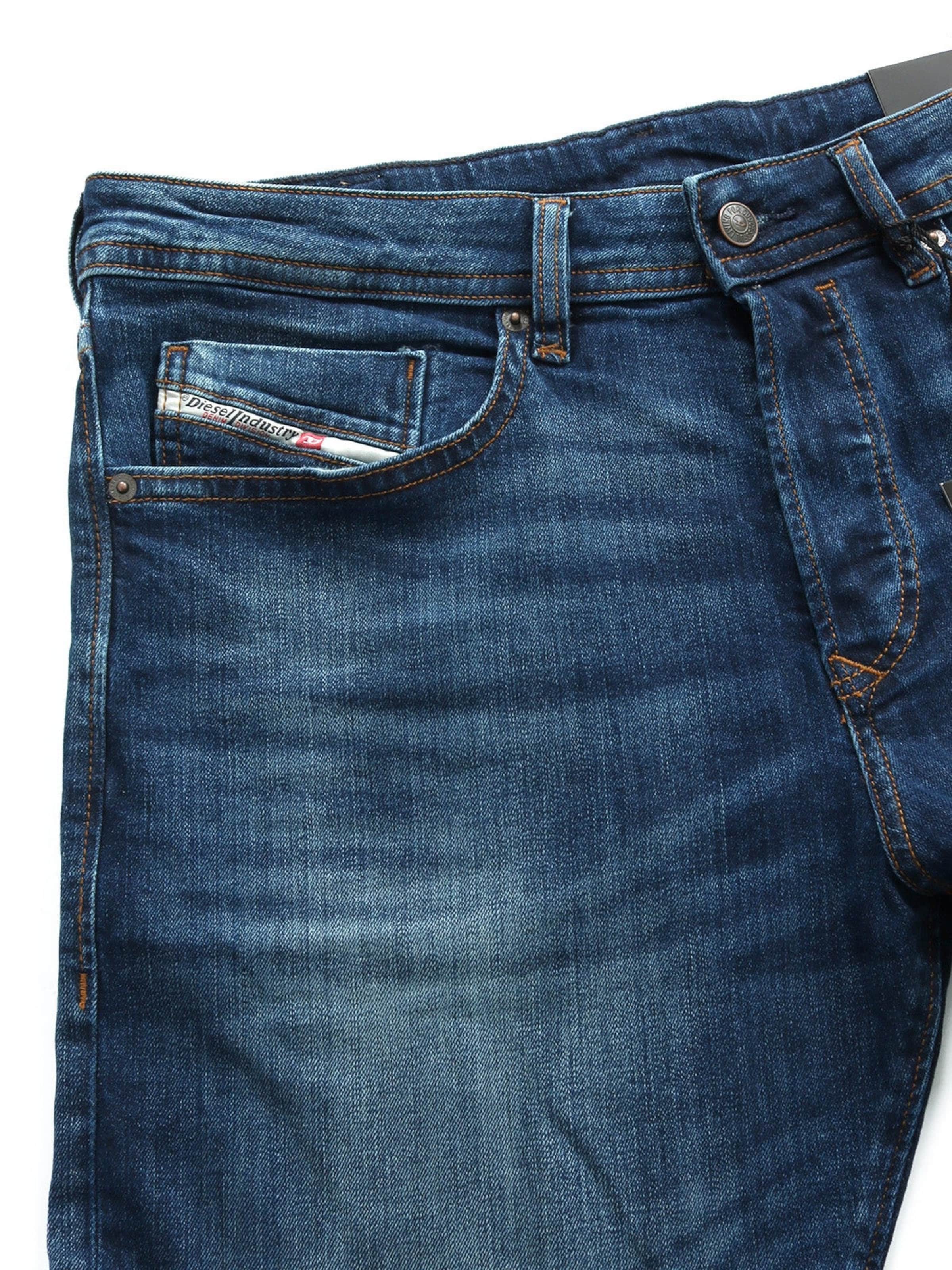DIESEL Tapered Jeans 'BUSTER-X'‌‌‌‌‌‌‌ in Blau