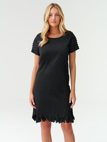 TATUUM Jurk in Zwart: voorkant