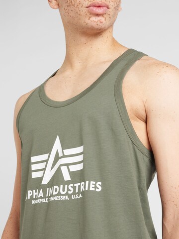 ALPHA INDUSTRIES - Camiseta en verde