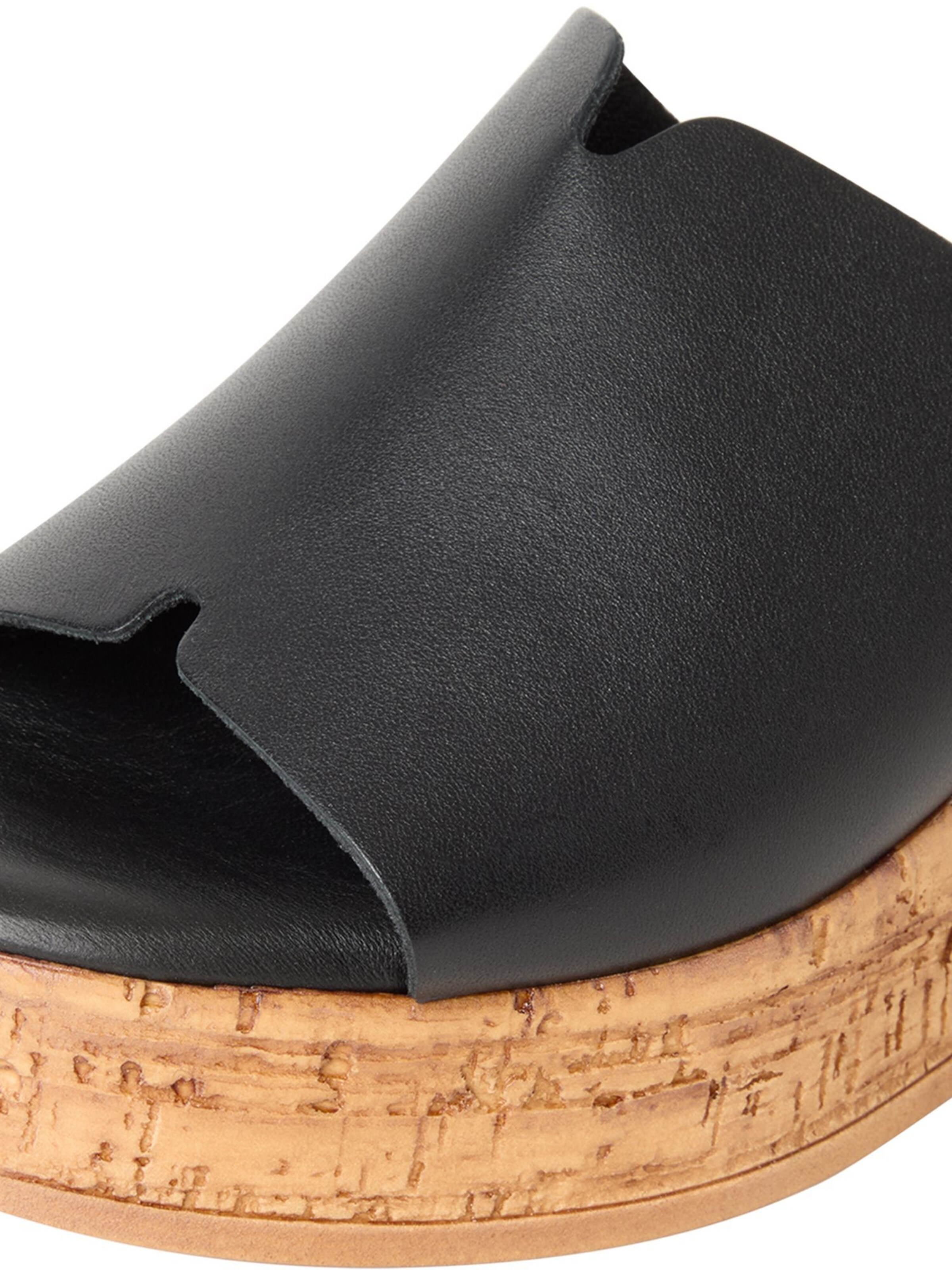 Tamaris Mule in Black