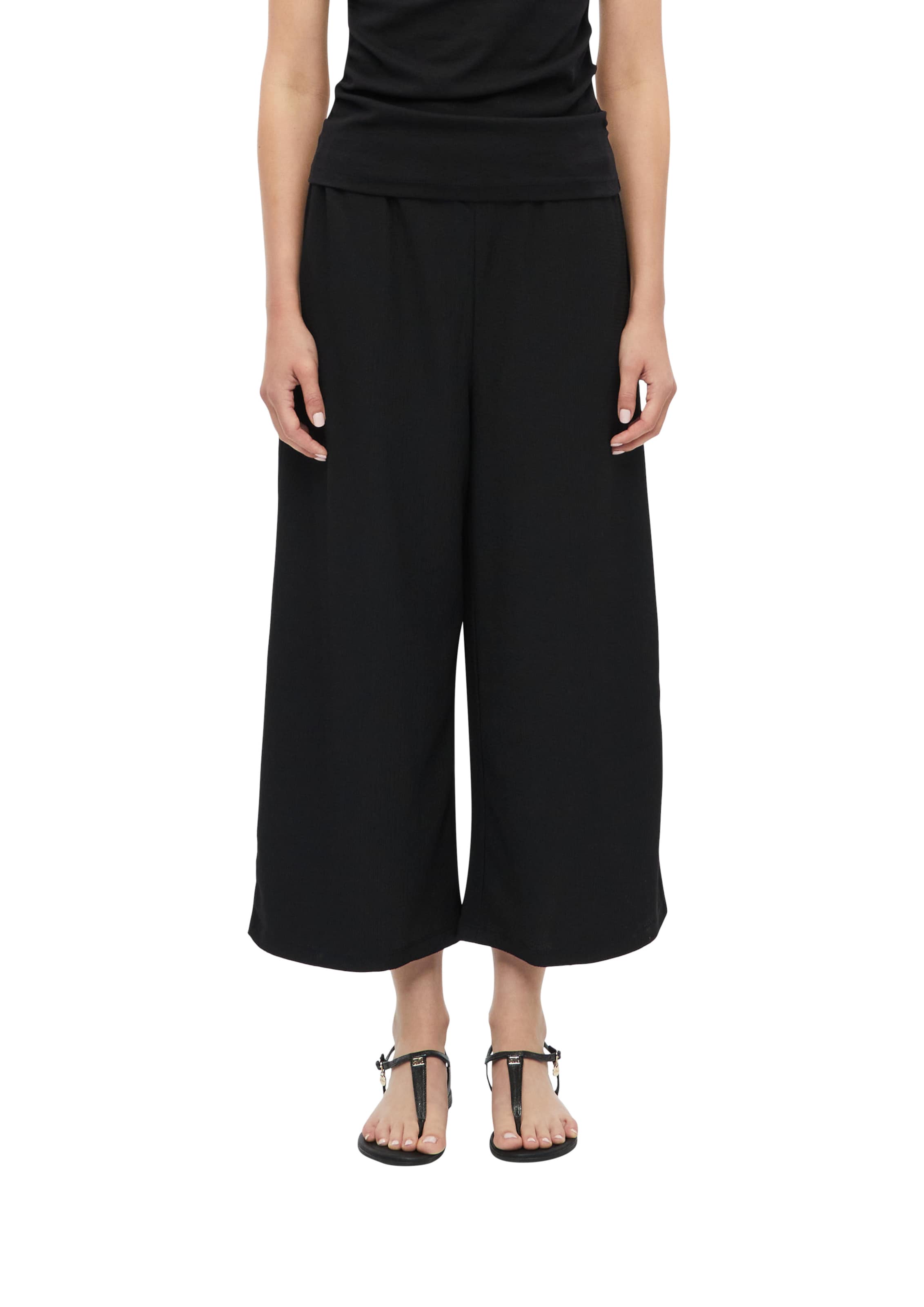 s.Oliver Wide leg Broek in Zwart: voorkant