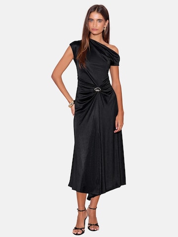 Lipsy Evening dress in Black: front