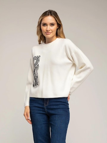 Pullover 'Jersey de punto con bolsillo  y  detalle de crochet (BLANCO)' di Tantra in bianco