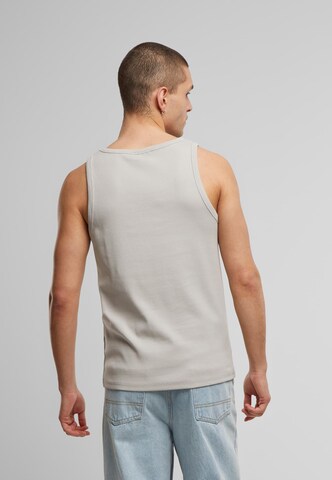 DEF Top in Grau