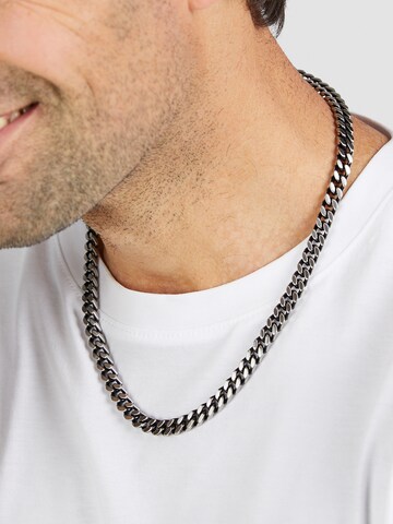 s.Oliver Necklace in Silver