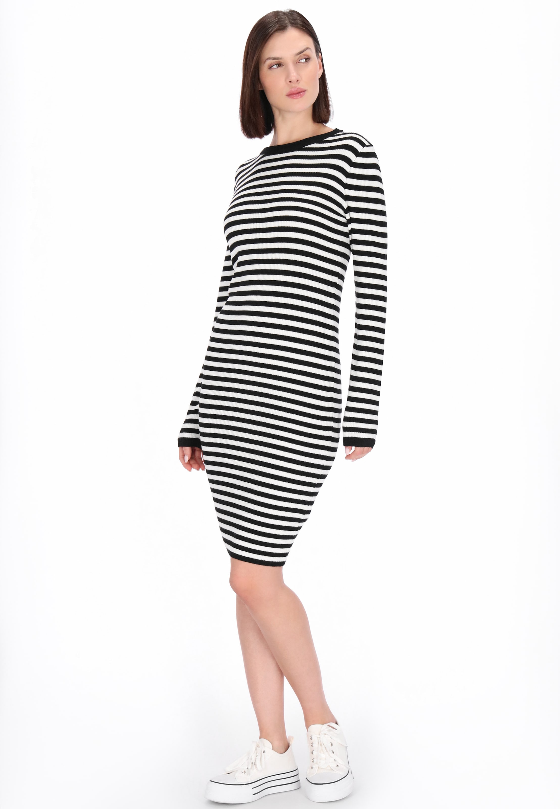 usha BLUE LABEL - Vestido de punto en negro