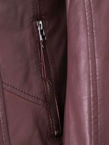 Jilani Between-Season Jacket 'Dalma' in Red