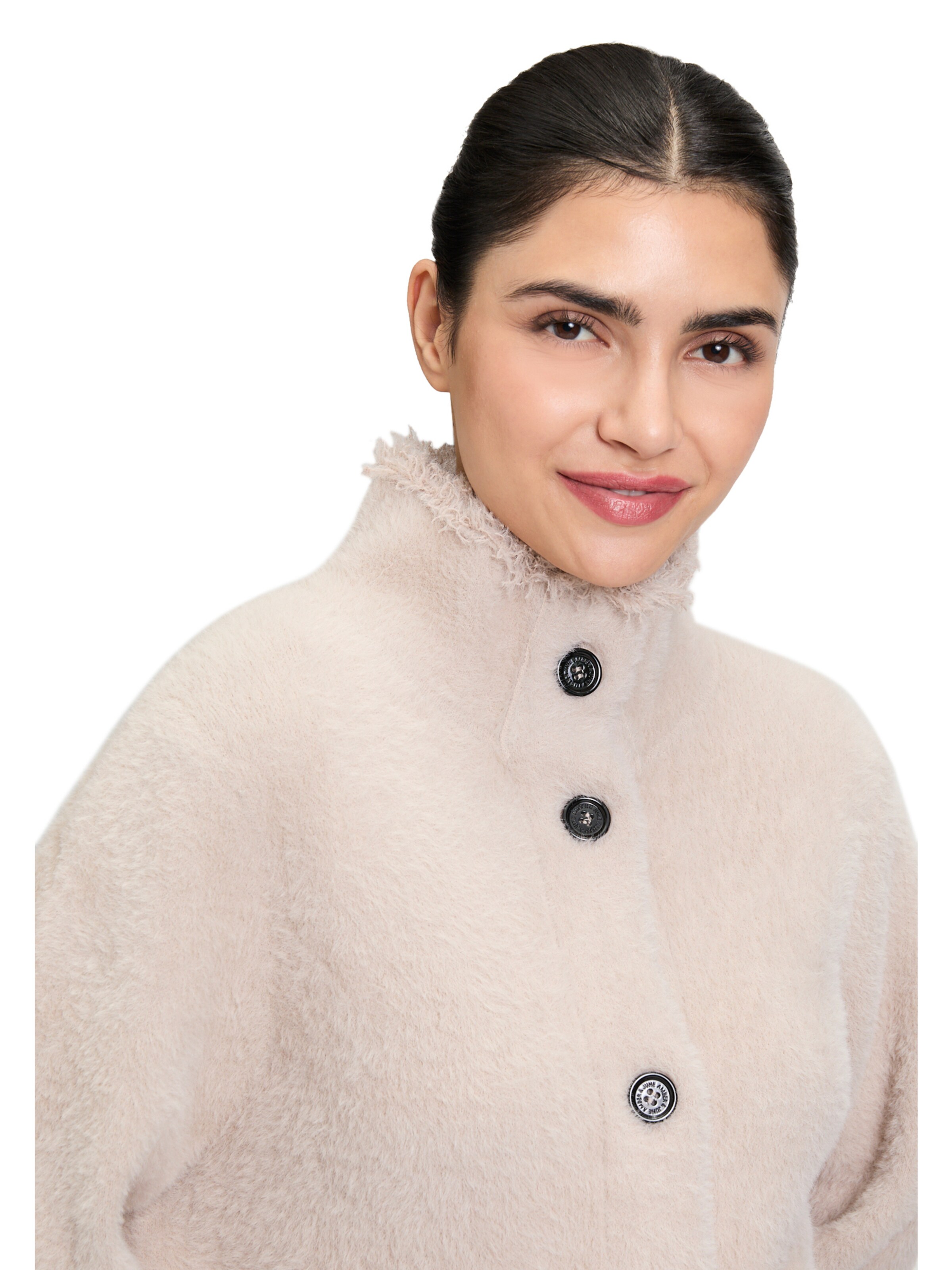 Cardigan Amber & June en beige