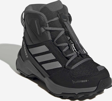 ADIDAS TERREX Bootsit 'AX4R CW+' värissä musta: etupuoli