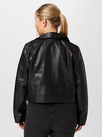 Vero Moda Curve Between-season jacket 'FINE HEIDA' in Black