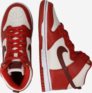Sneaker înalt 'DUNK HIGH LXX' de la Nike Sportswear pe roșu