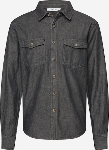 ABOUT YOU Button Up Shirt 'Devin' in Black: front