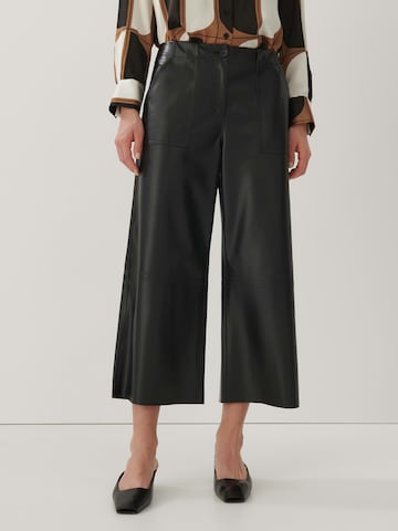 Someday Wide leg Pants 'Ciled' in Black: front