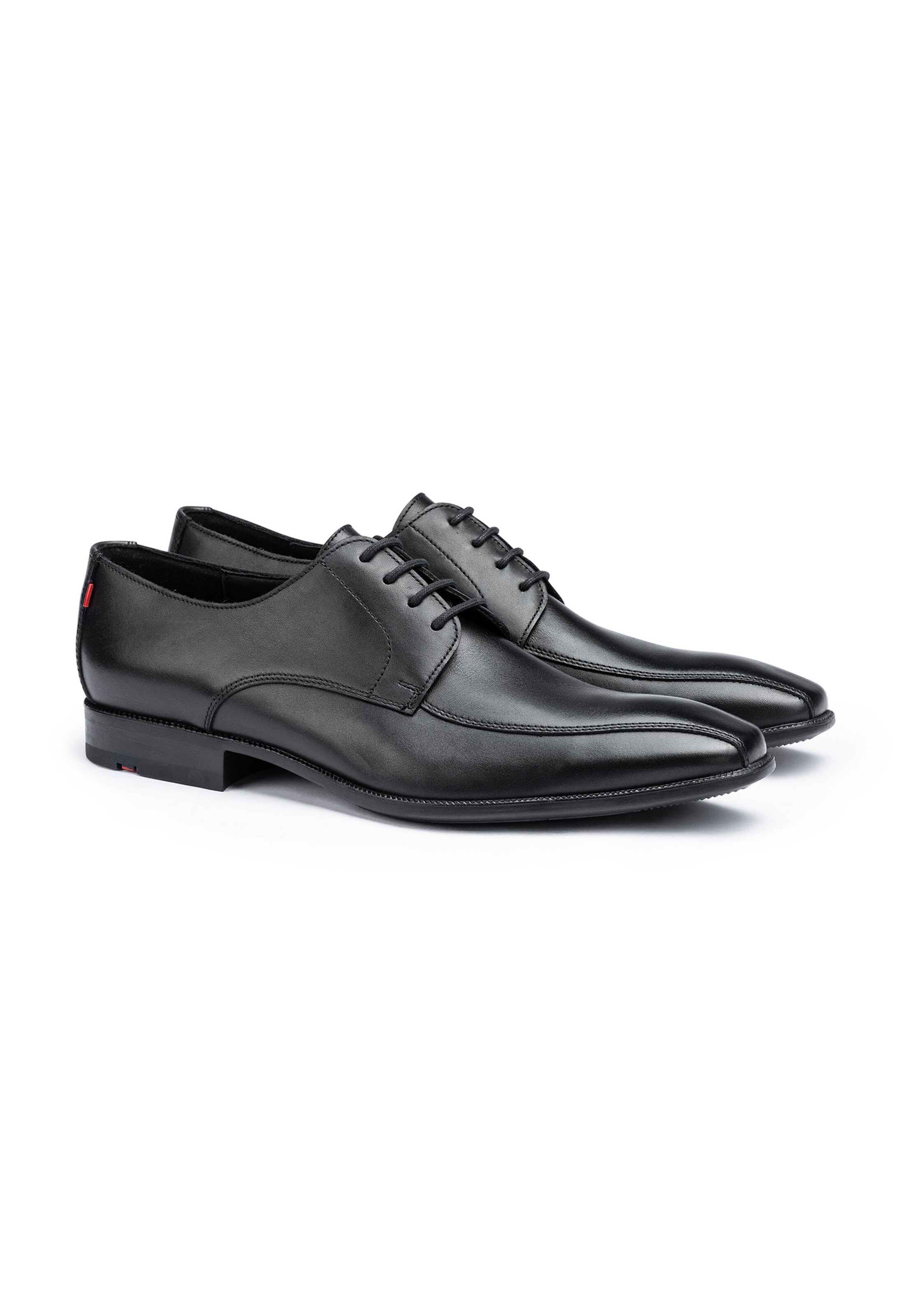 Chaussure à lacets 'Leonis' LLOYD en noir