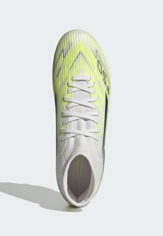 Chaussure de foot 'F50 Sparkfusion League' ADIDAS PERFORMANCE en blanc