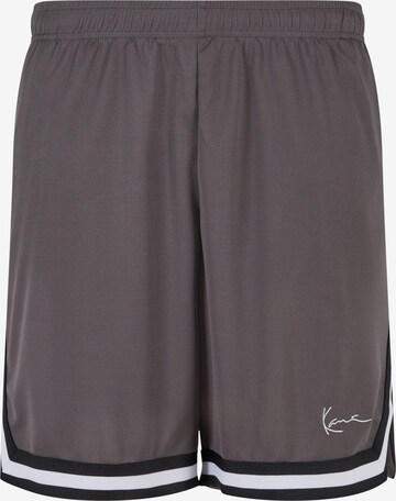 Karl Kani Loosefit Shorts 'Essential' in Grau: predná strana