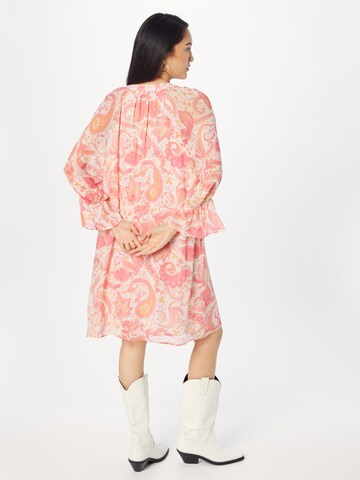 PRINCESS GOES HOLLYWOOD Платье в Ярко-розовый