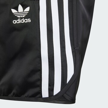 ADIDAS ORIGINALS regular Παντελόνι σε μαύρο