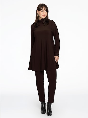 Yoek Tunic in Brown