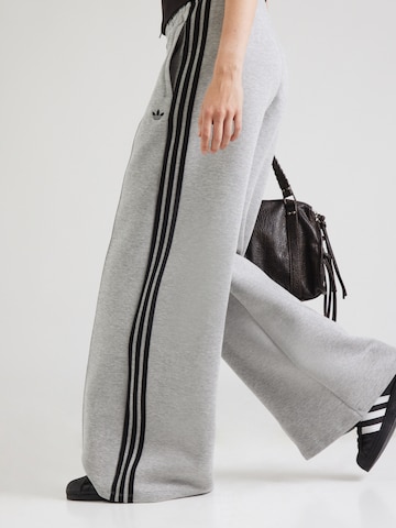 ADIDAS ORIGINALS Wide leg Broek 'SPACER 3S' in Grijs