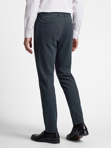 Thomas Goodwin Slim fit Pants in Blue