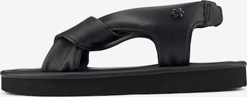 FLIP*FLOP Sandals in Black: front