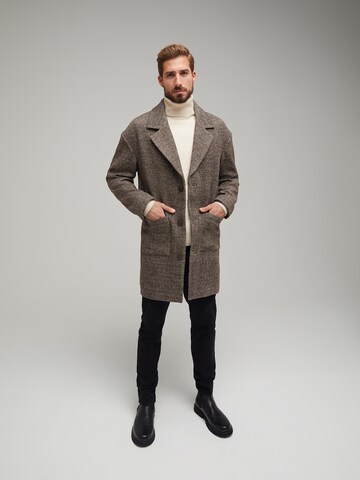 ABOUT YOU x Kevin Trapp Between-Seasons Coat 'Adrian' in Brown