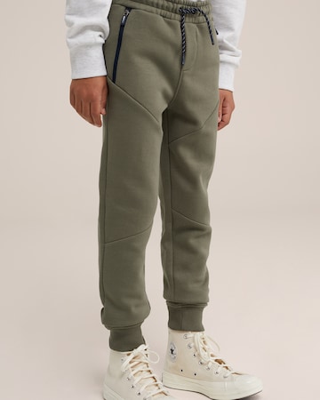 WE Fashion Normální Kalhoty – zelená: přední strana