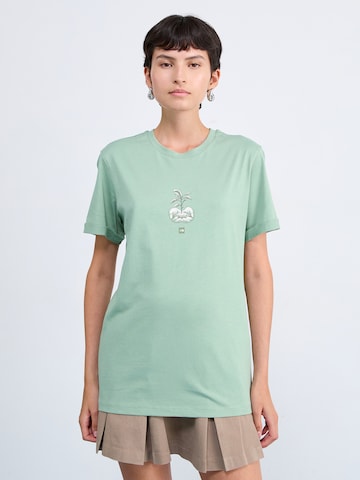 THE NORTH FACE Shirts 'Connect' i grøn: forside