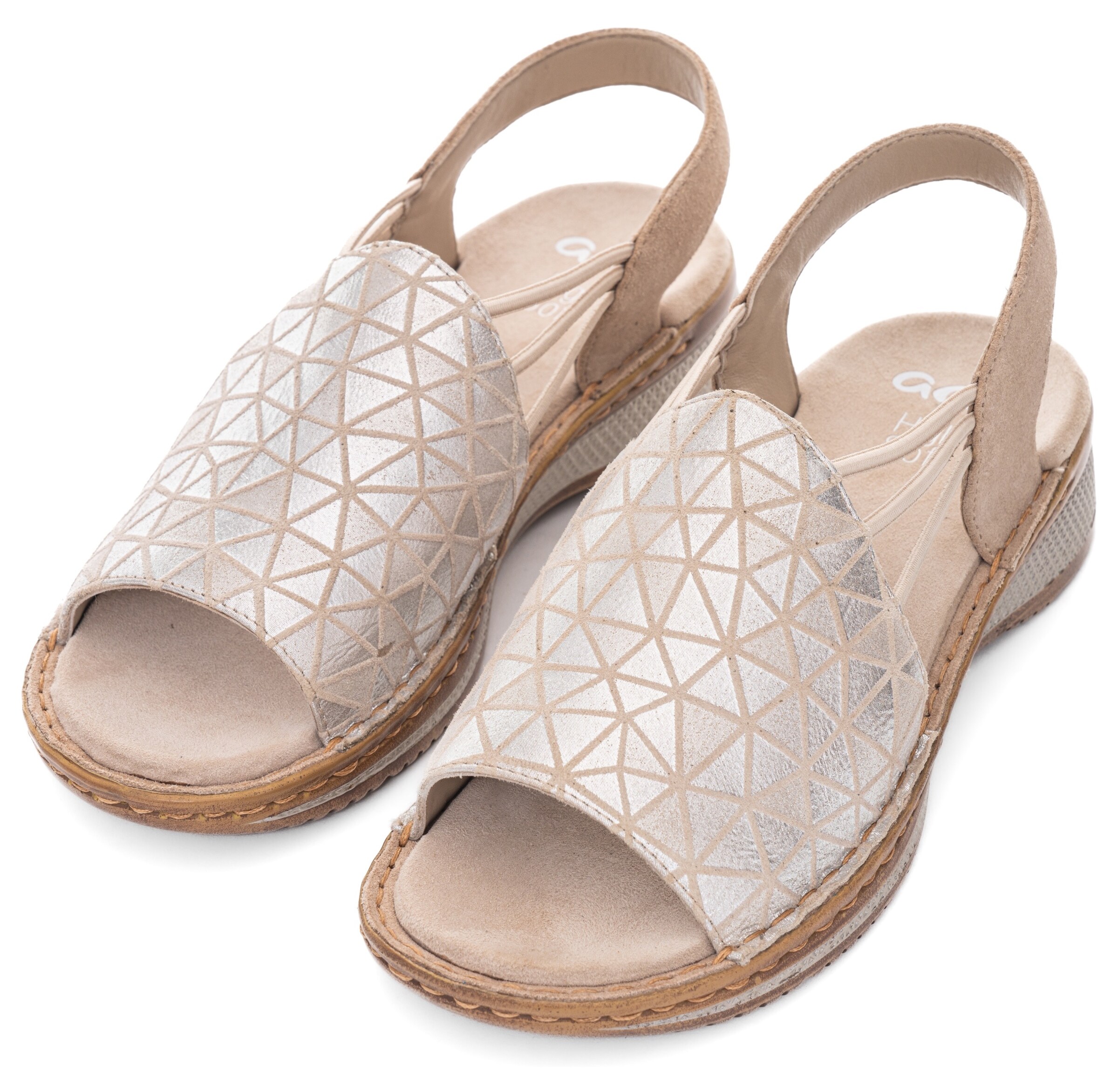 ARA Sandals 'Hawaii' in Beige