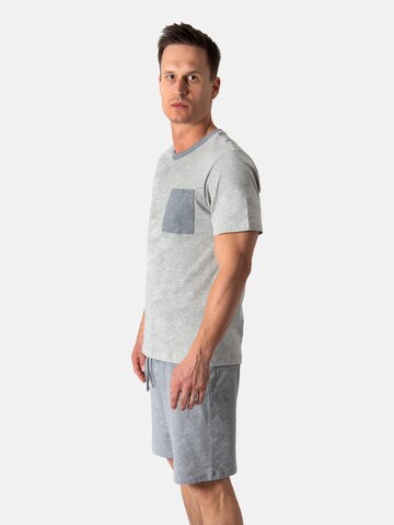 Pigiama corto 'Pantoneclo Men’s Nightwear Set' di PANTONECLO in grigio