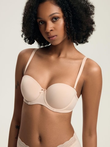 Henderson Push-up Bra in Beige