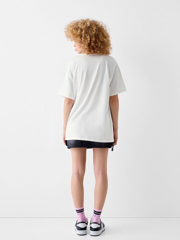 T-shirt Bershka en blanc