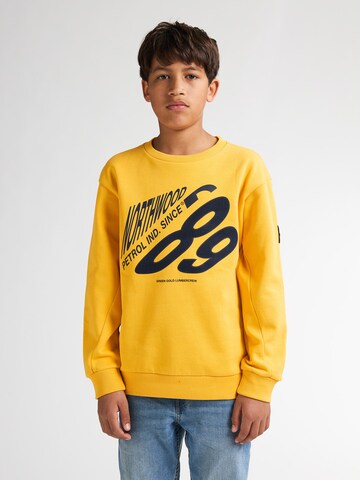 Petrol Industries Sweatshirt 'Allegheny' in Yellow: front